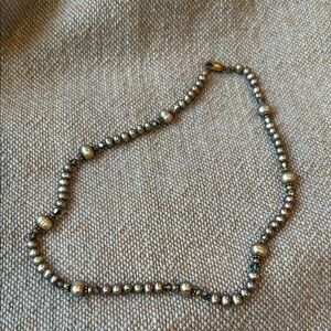 Lustrous Beaded Necklace in Gray and Silver